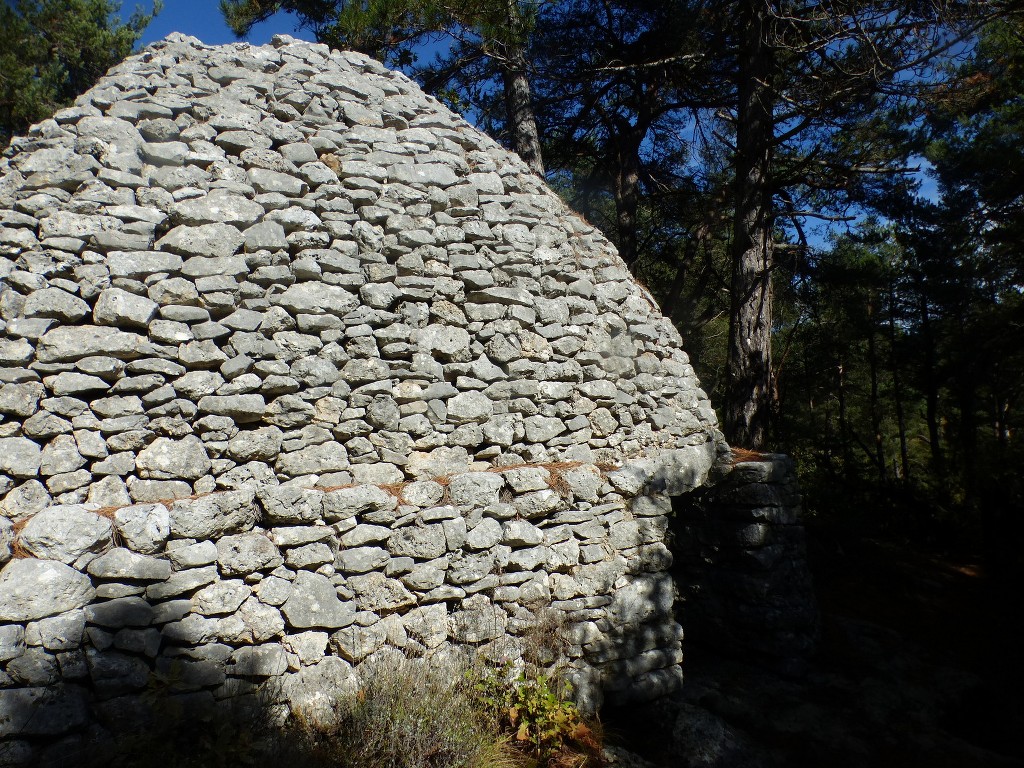 St Saturnin-lès-Apt Les Aiguiers-Jeudi 21 octobre 2021 Jmxehw