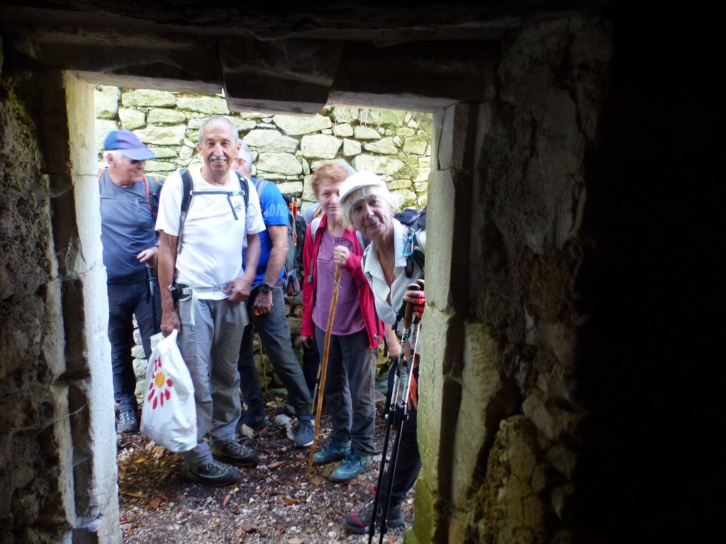 St Saturnin-lès-Apt Les Aiguiers-Jeudi 21 octobre 2021 OKJHzg