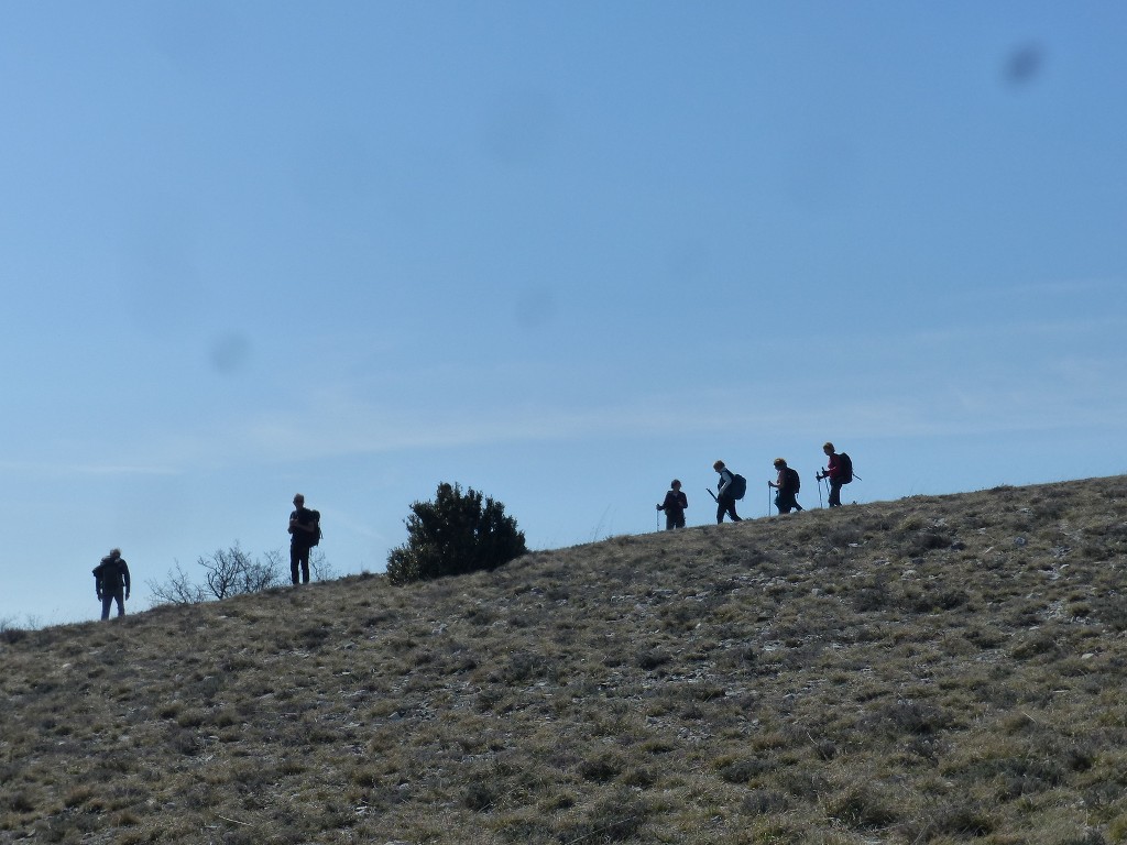 Buoux-Crêtes Lubéron-Aiguebrun-Jeudi 24 mars 2022 V8fUwn