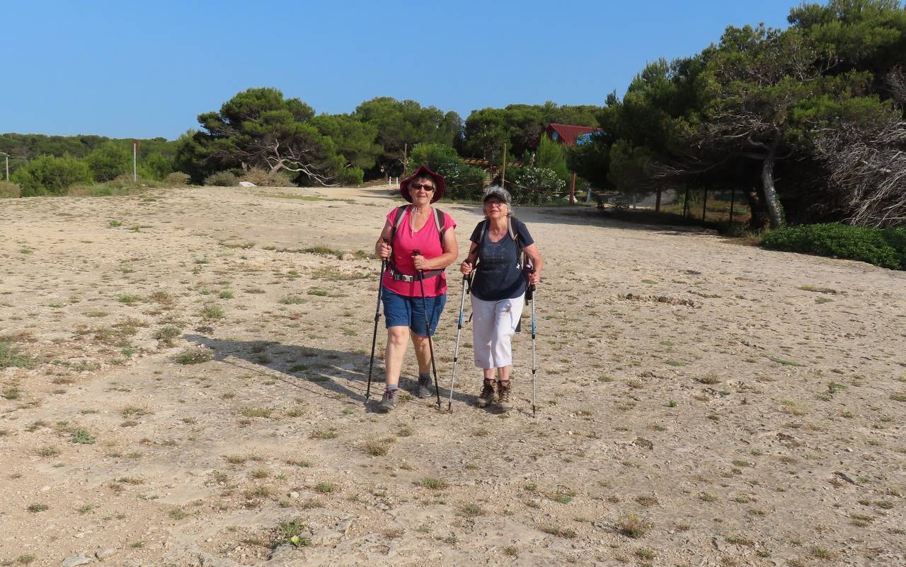 ( Gérard et Jean-Marie ) La Couronne - Jeudi 29 juin 2023 43ixBl