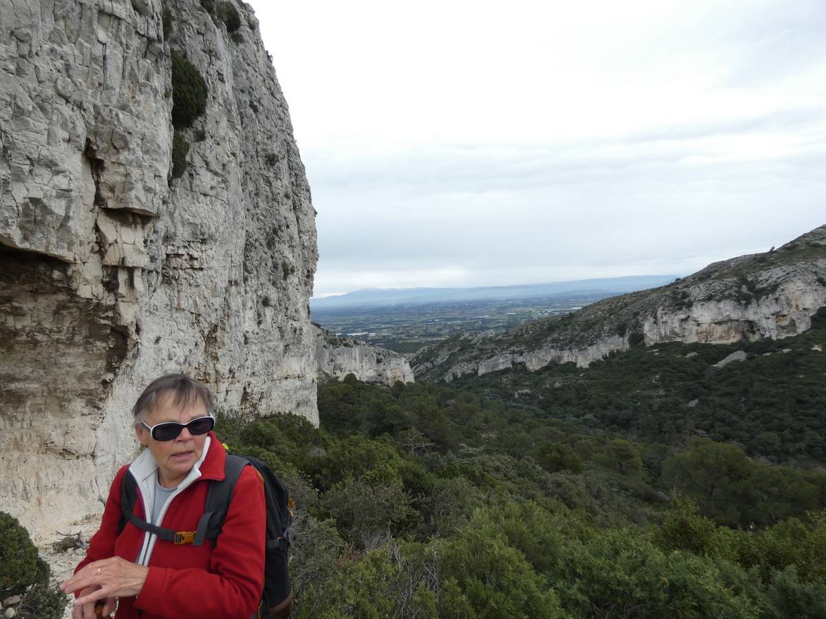 ( René et Pierre ) St Rémy de Provence - Jeudi 28 mars 2024 8JoUHJ