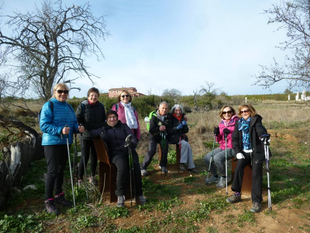 ( Colette ) Les Pennes Mirabeau - Jeudi après-midi 7 décembre 2023 AgFSqv