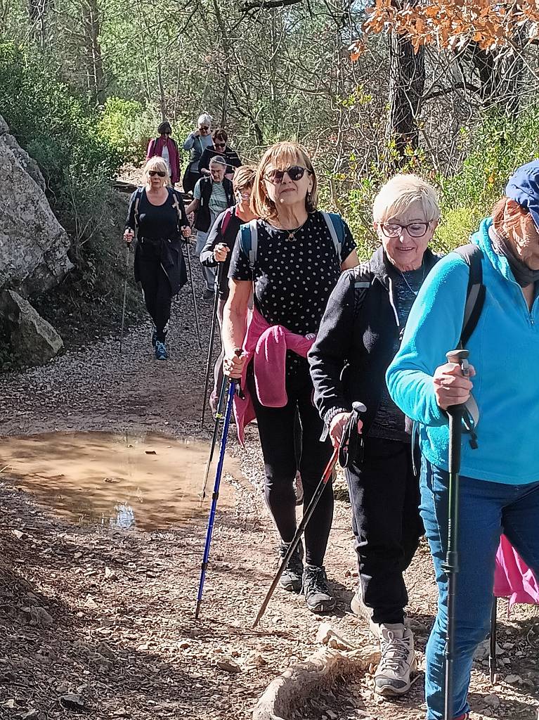 ( Colette ) Beaurecueil - Jeudi après-midi 29 Février 2024 L2Gf6g