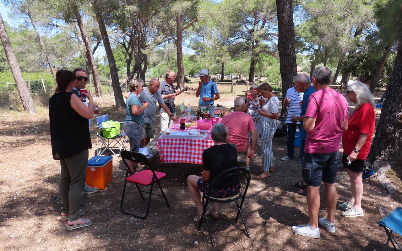 Sortie familiale de fin de saison au Domaine forestier de Castillon - Samedi 24 juin 2023 H1DHiZ