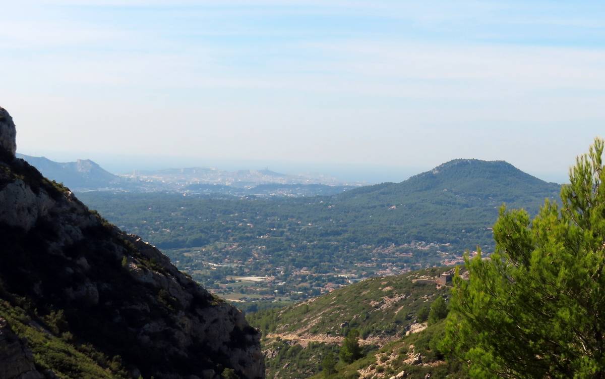 ( Gérard ) St Jean de Garguier -Jeudi 5 octobre 2023  M7YSFl