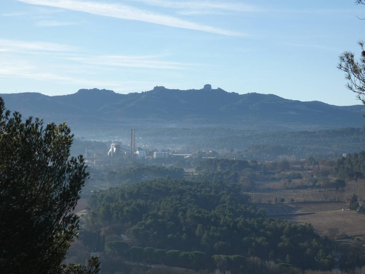 (Pierre) Gardanne - Samedi matin 3 février 2024 RhpqGJ