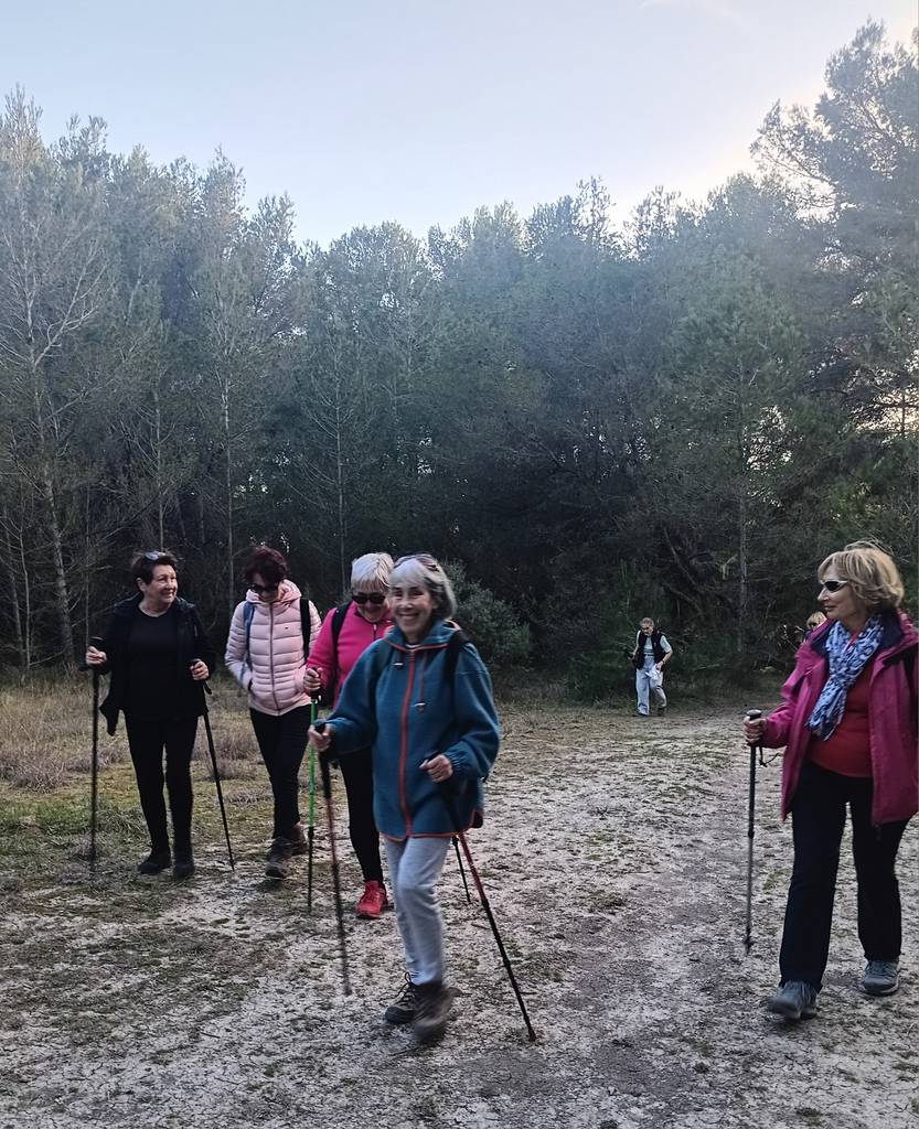 ( Colette ) Marignane - Jeudi après-midi 14 mars 2024 YHHt6W