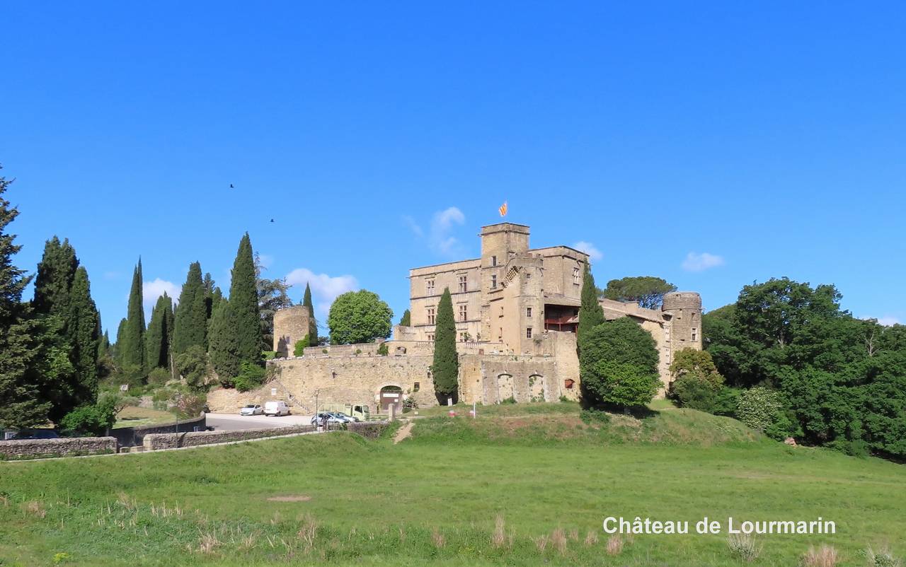 ( Jean Marie et Gérard ) Lourmarin - Jeudi 11 mai 2023 YmUZDs