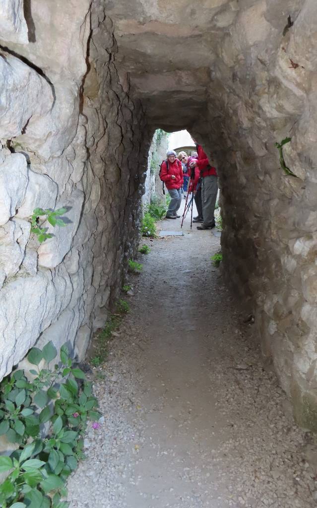 ( Jean Marie et Gérard ) Lourmarin - Jeudi 11 mai 2023 AiJOPJ