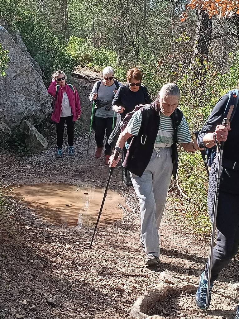 ( Colette ) Beaurecueil - Jeudi après-midi 29 Février 2024 Fvl7pF