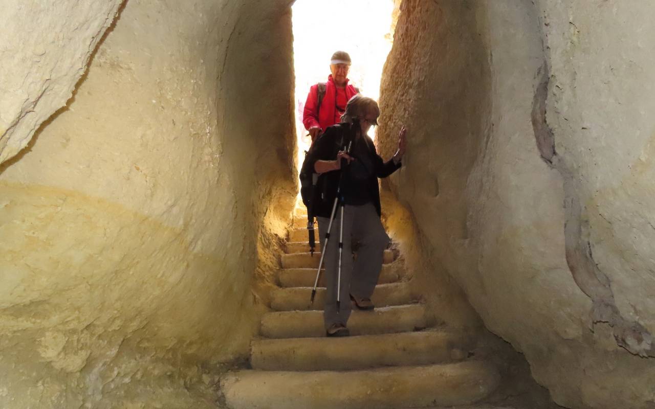 ( Jean Marie et Gérard ) Lourmarin - Jeudi 11 mai 2023 HBIUkY