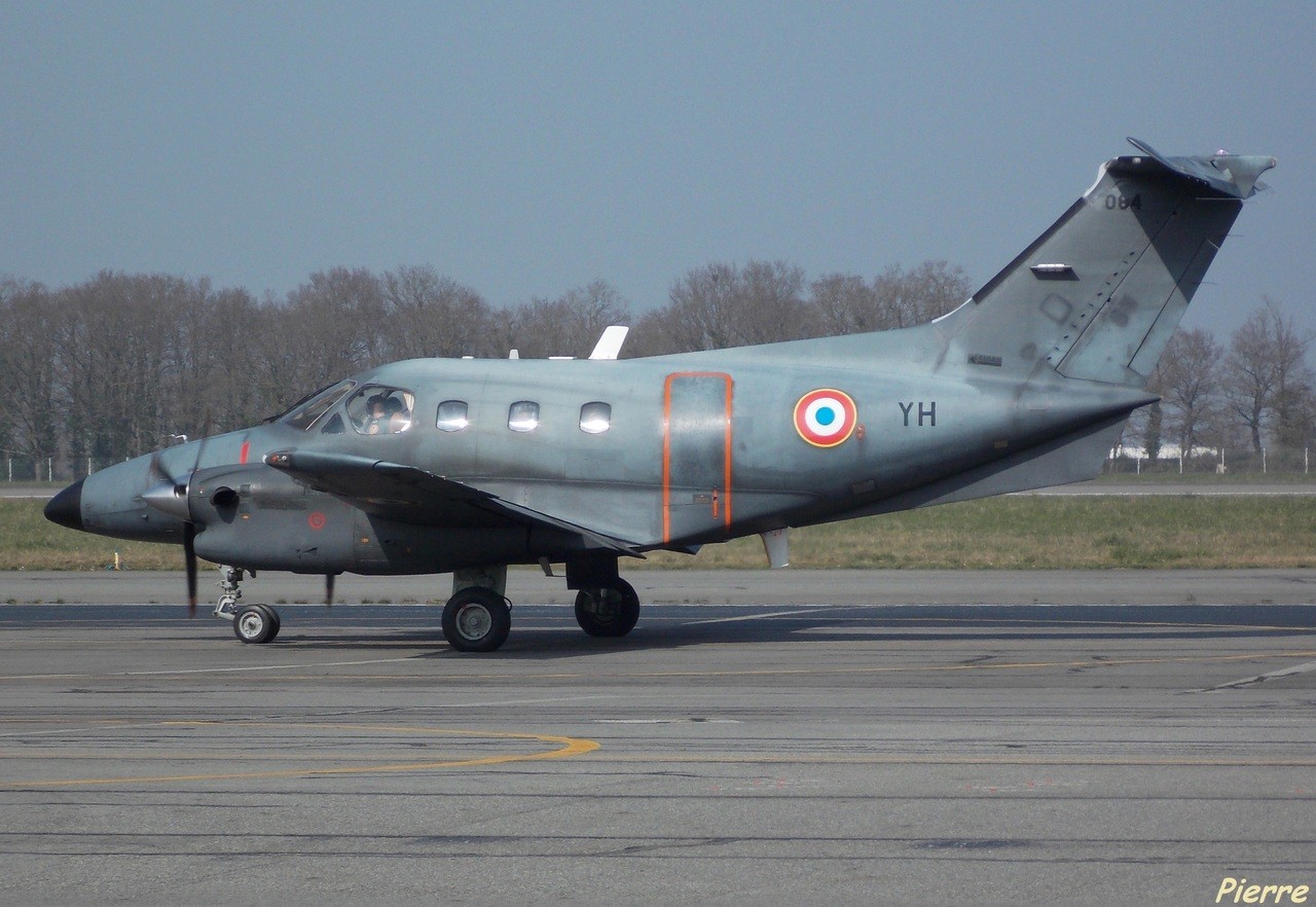 Lockheed C-130E Hercules Tunusia Air Force TS-MTC + Divers le 12.03.14 - Page 2 Yt66