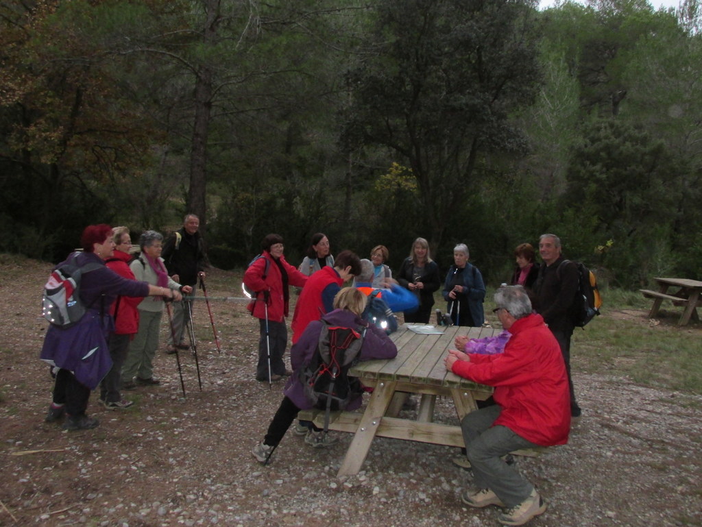 Meyrargues - Pas de l'Etroit - Jeudi 20 novembre 2014 WMoxP6