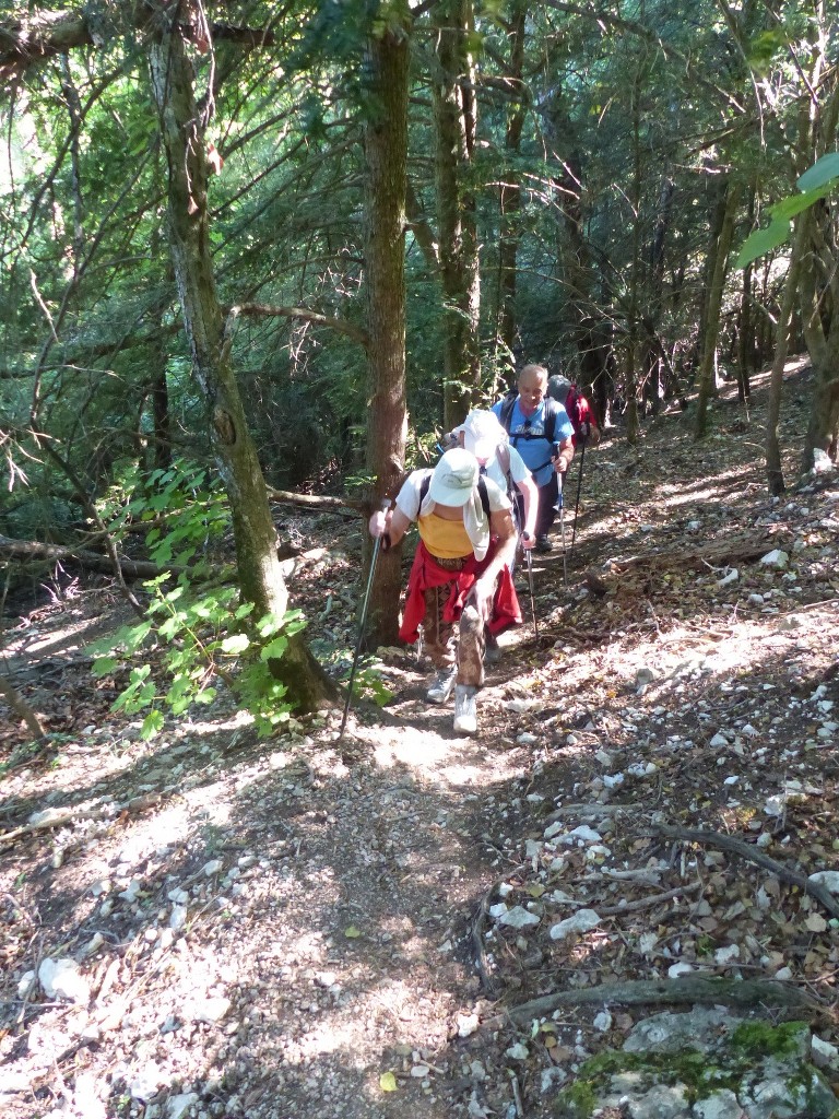 Ste Baume-Grotte aux Oeufs-Paradis-Glacières-Sentier Merveilleux-Jeudi 28 mai 2015 LUUilJ