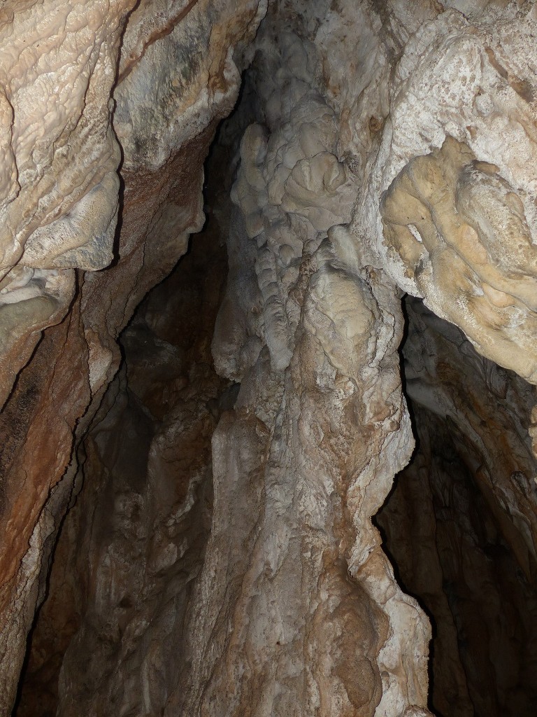 Ste Baume-Grotte aux Oeufs-Paradis-Glacières-Sentier Merveilleux-Jeudi 28 mai 2015 SyXqLI