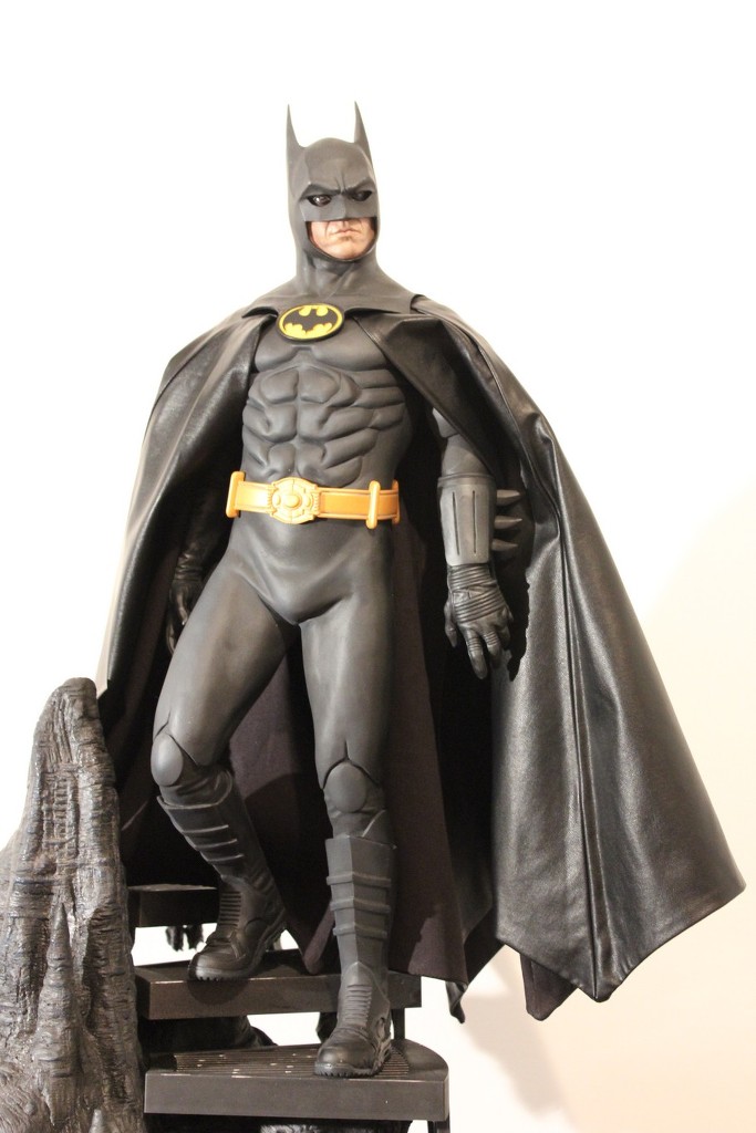 Batman 1989 Premium Format Figure - Page 3 JC6hhD