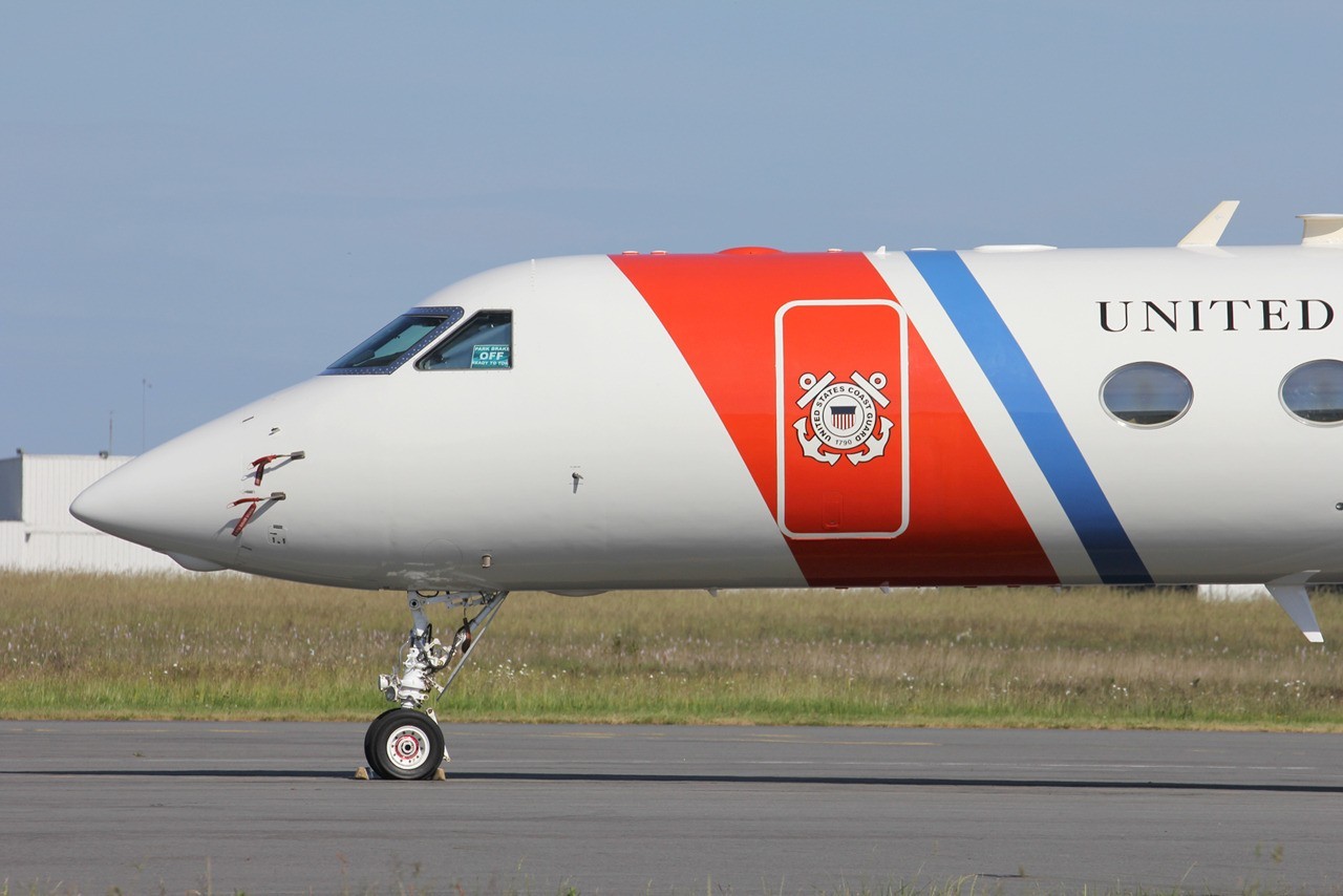 Gulfstream Aerospace C-37A United States Coast Guard 01 + deux Sikorsky H-60 Black Hawk US Army le 06.05.14 35v7