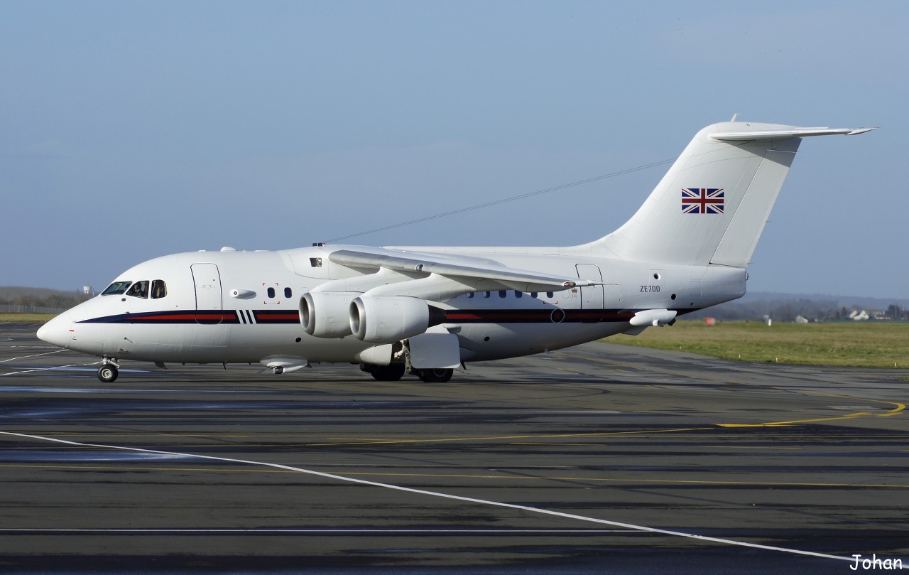 BAE 146 Royal air force du 27/01/2014 - Page 2 Bfdh