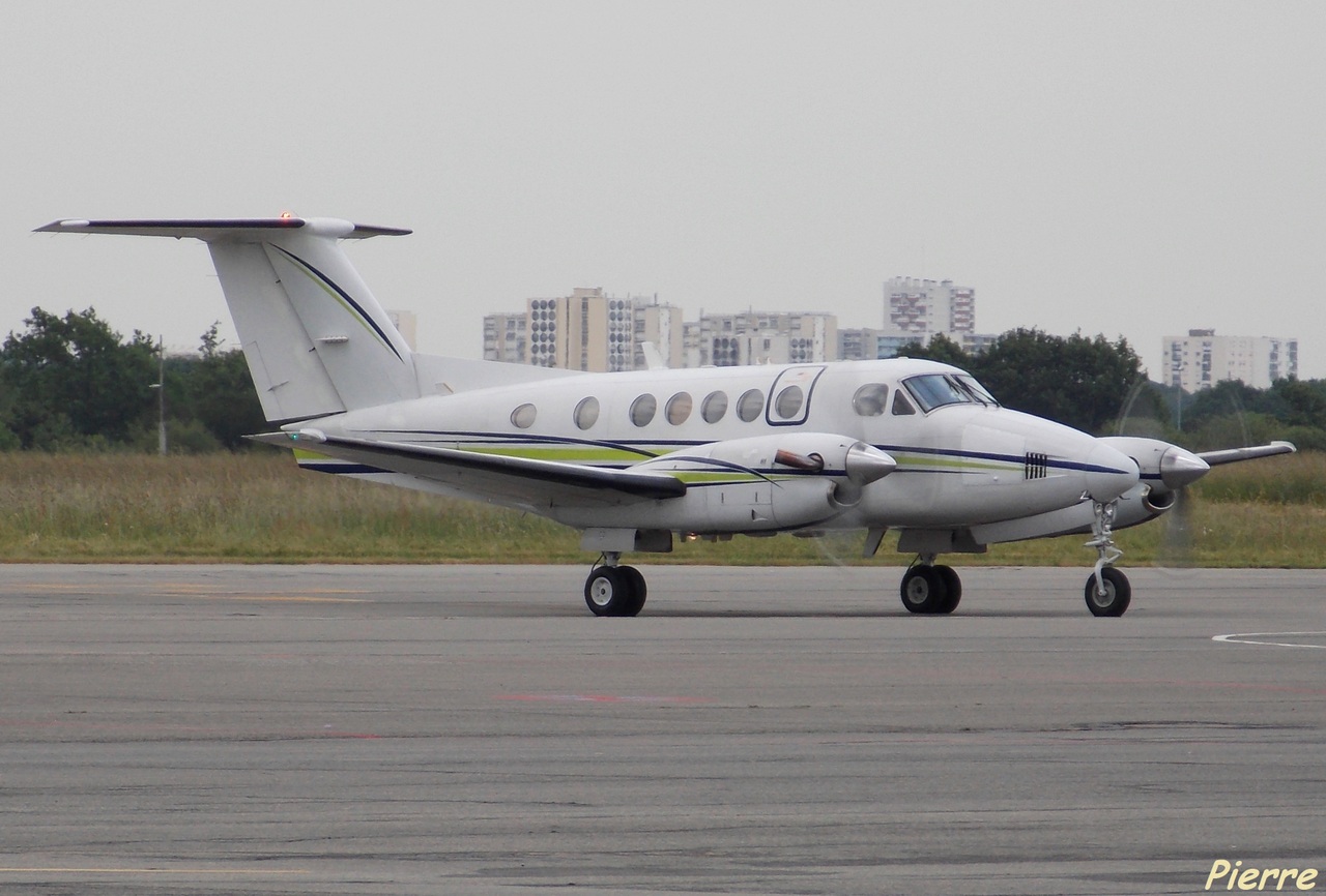 Dassault Falcon 7X  Dasnair HB-JSN + Divers le 19 Mai 2014 - Page 2 L9bbv