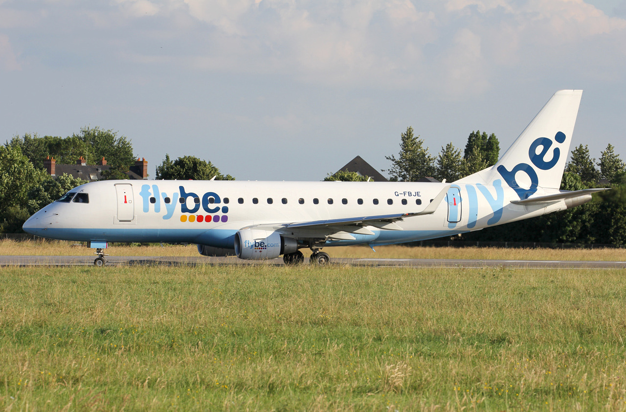  Boeing 737-86N(WL) Travel Service OK-TVT + Divers le 14 Juin 2014  Uuku