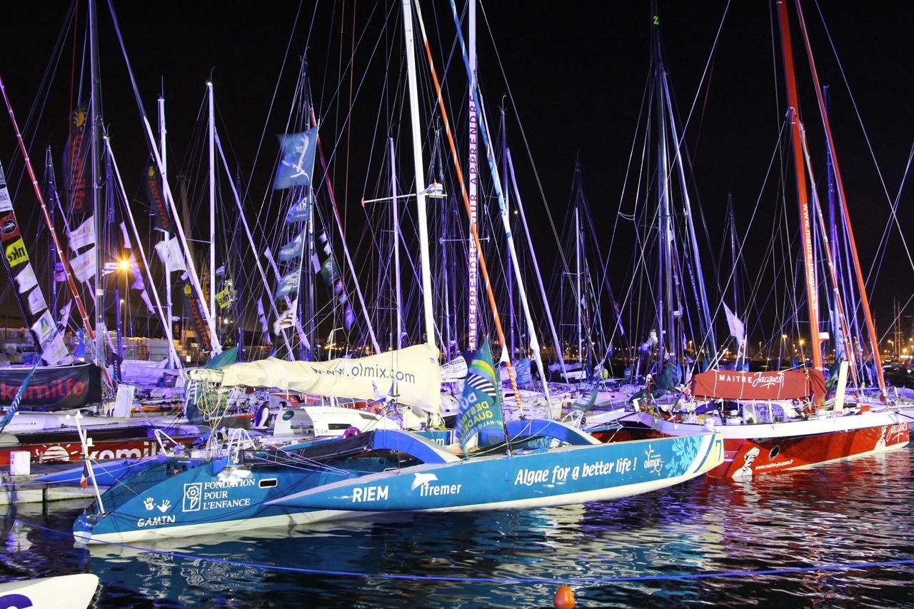 Saint-Malo - Départ de la Route du Rhum du 24 octobre au 02 novembre 2014  - Page 6 Sd3ZVp