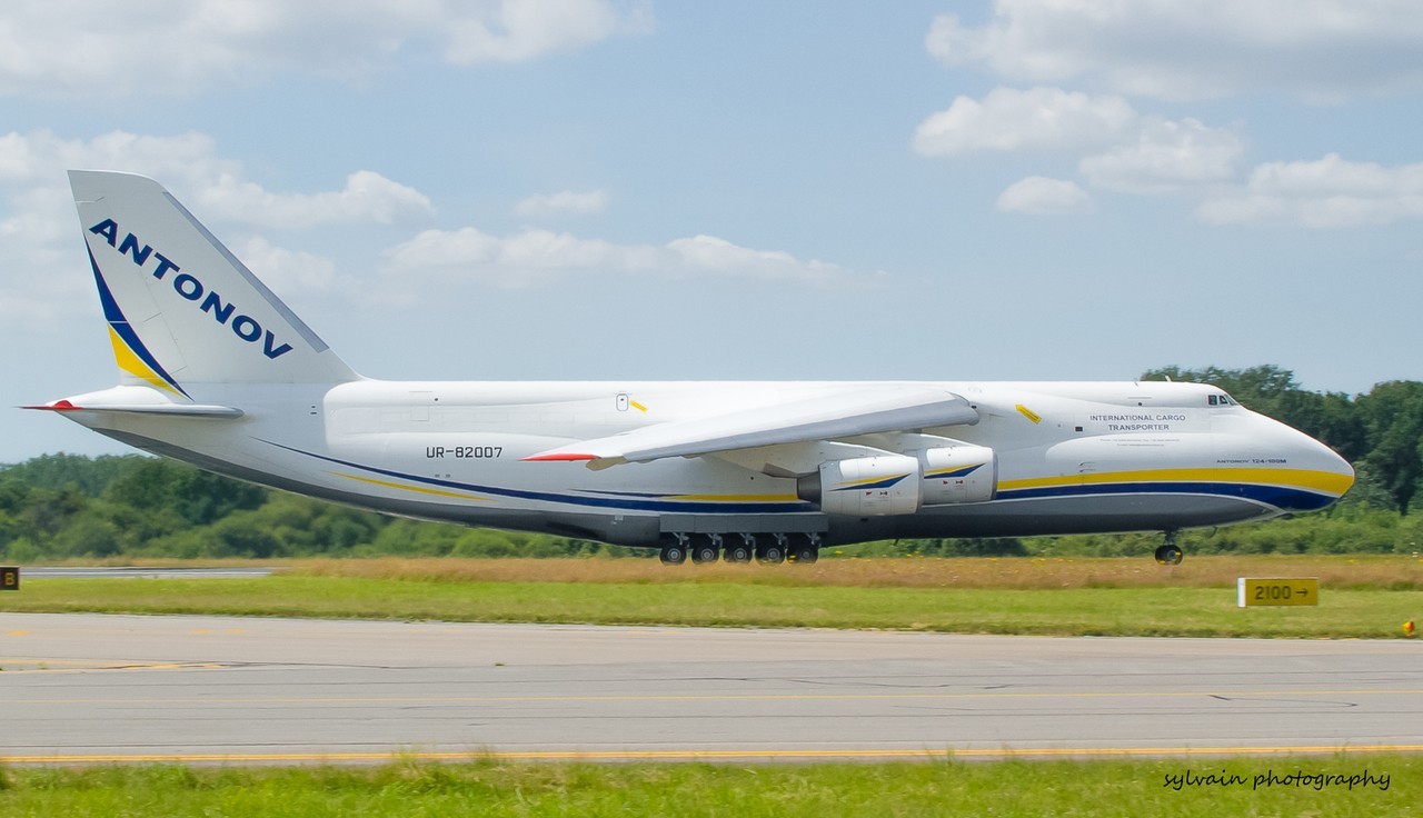 [06/07/2016] Antonov An124 (UR-82007) - Antonov Design Bureau  A0Ecvb