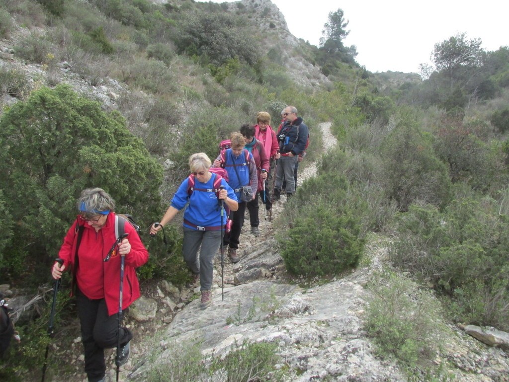 Eygalières - Jeudi 13 février 2020 Groupe J.Marie et Gérard OXL5cq