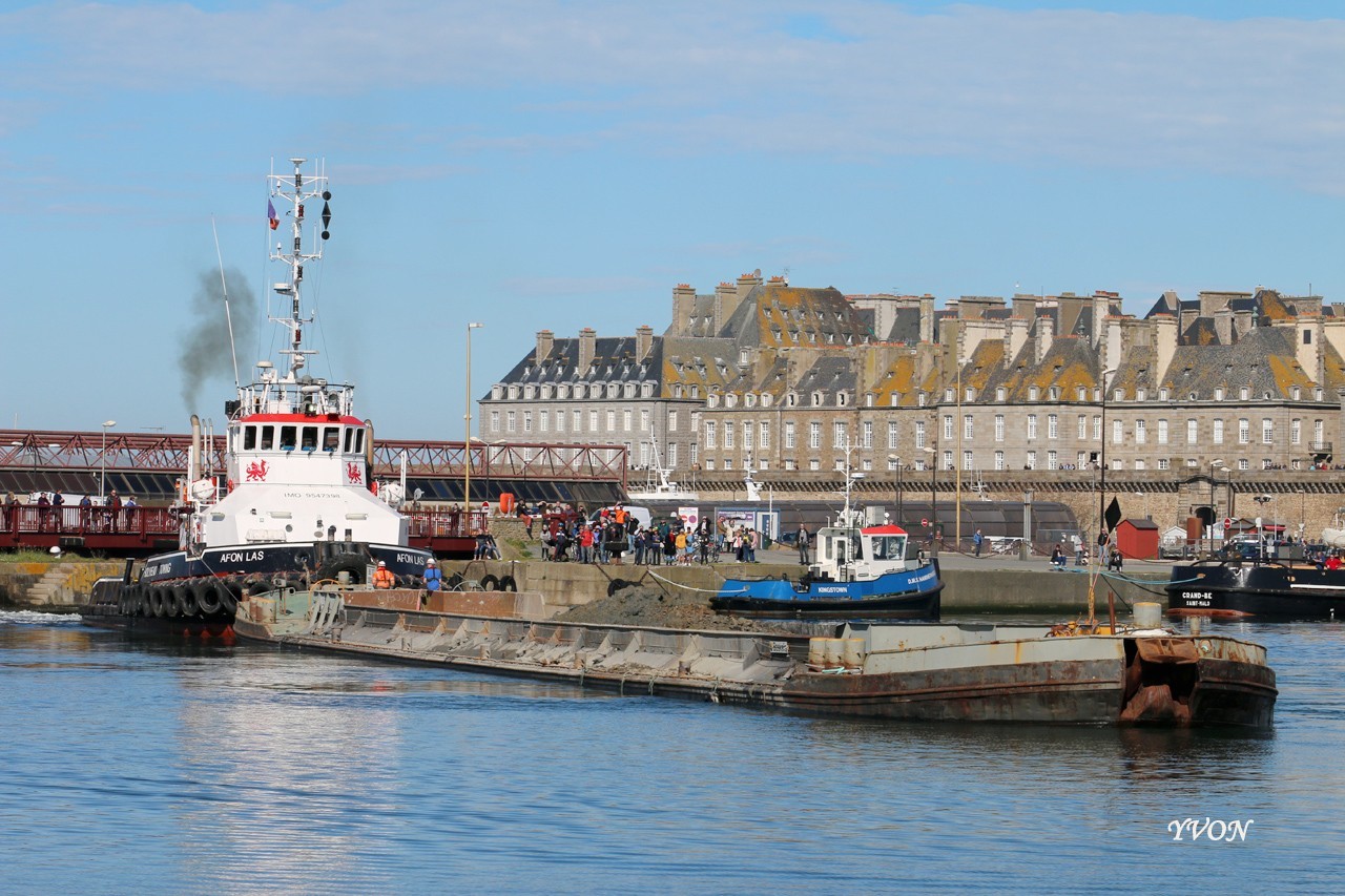 Port de Saint-Malo, cité corsaire !! - Page 76 Yw1UVT