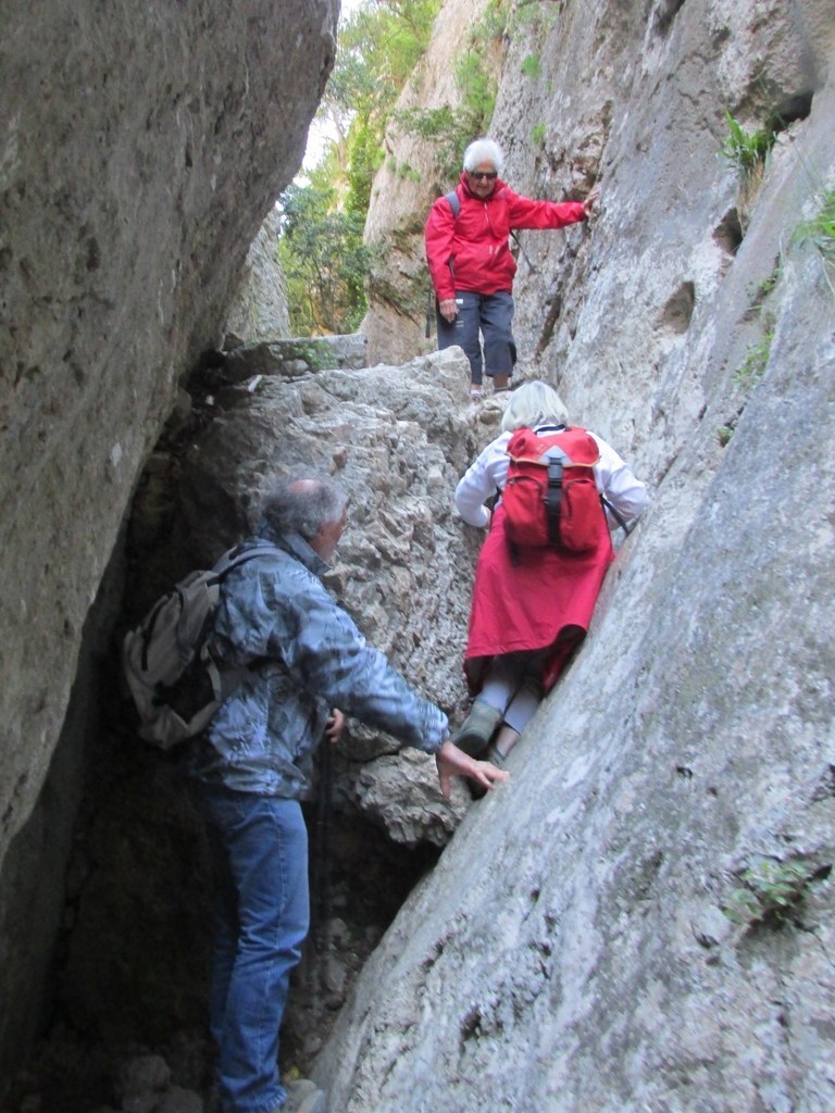         Cheval blanc - Gorges du régalon - Lundi 25 avril 2016 1Geep6