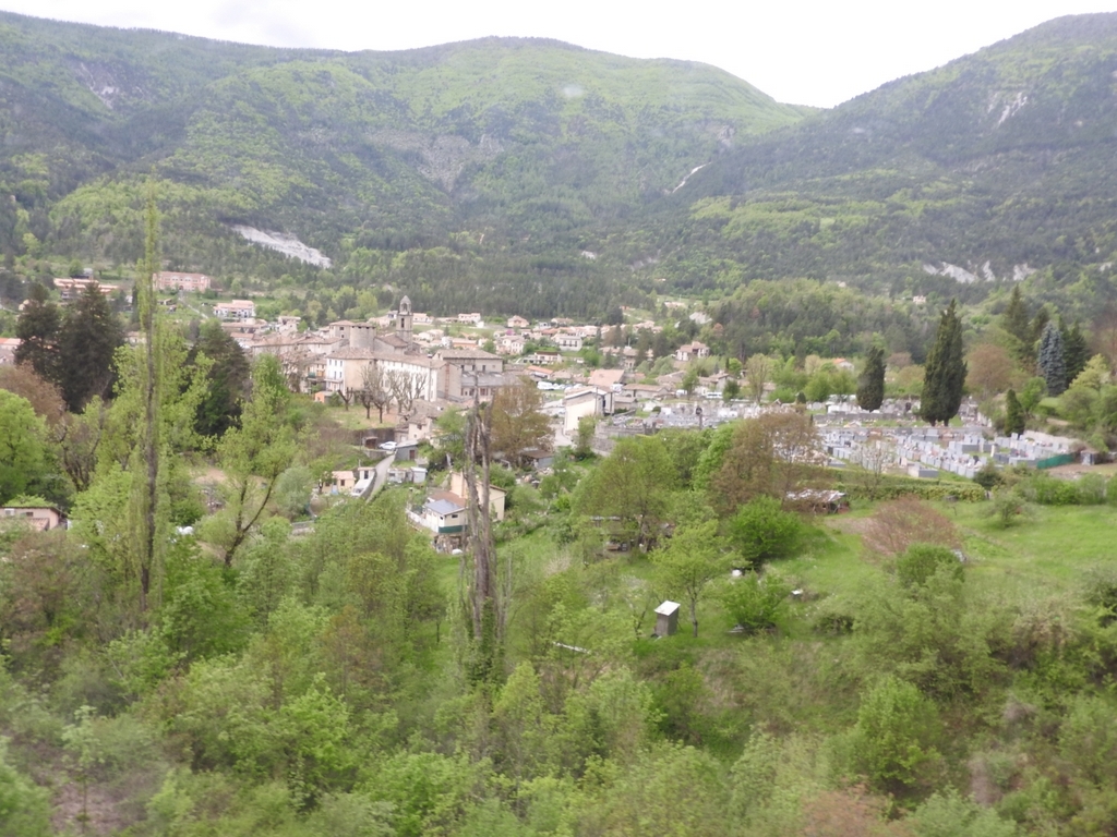 St André les Alpes "Le Train des Pignes " Entrevaux - Samedi 7 mai 2022 CzLQhI