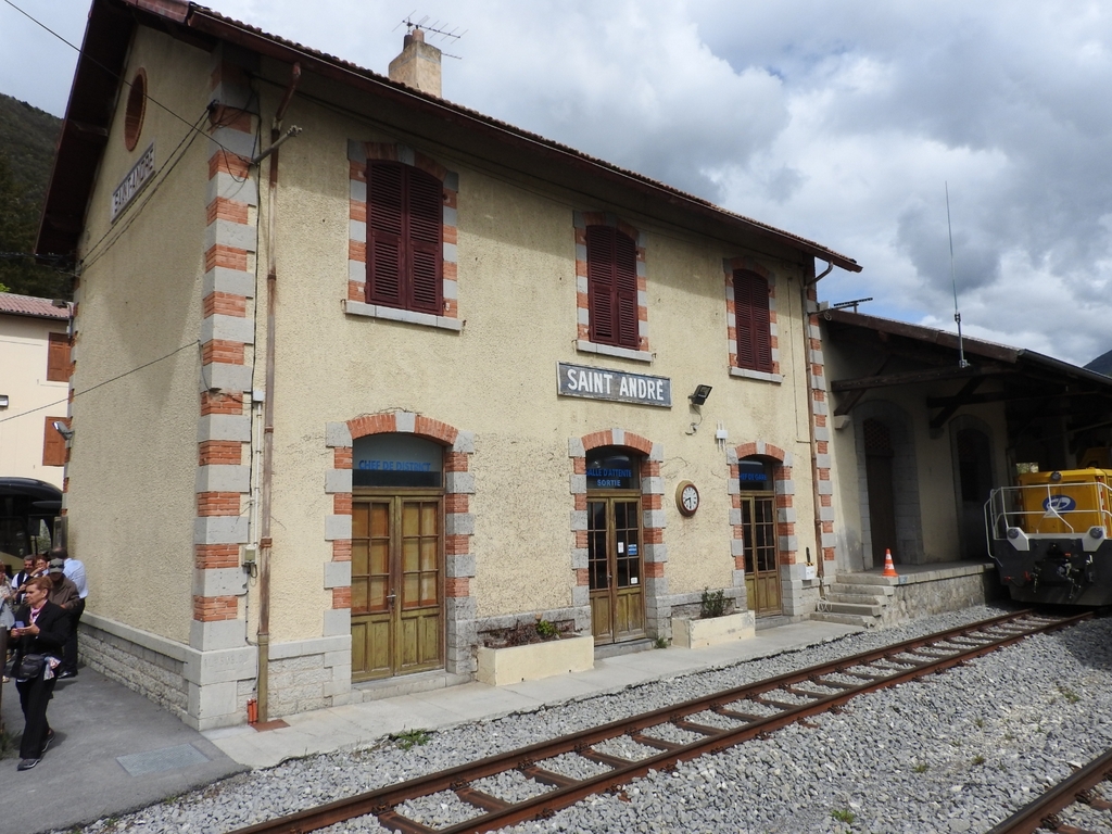 St André les Alpes "Le Train des Pignes " Entrevaux - Samedi 7 mai 2022 FUC2zE