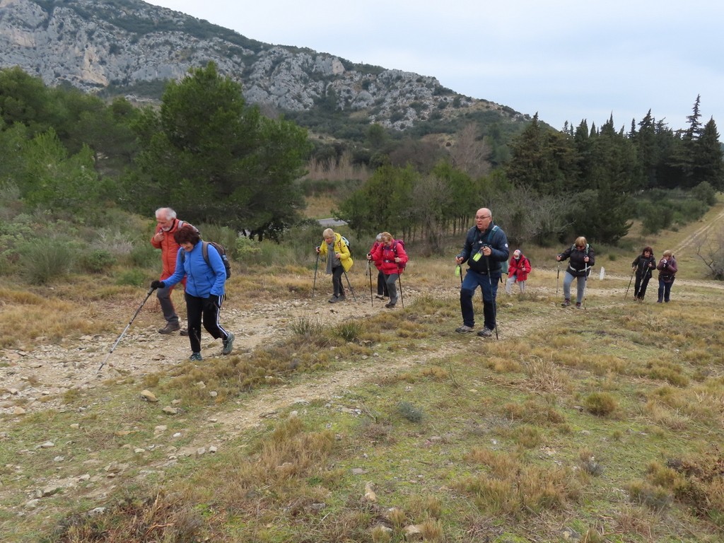 ( Gérard et Jean-Marie ) Eygalières - Jeudi 23 février 2023 GeWujB