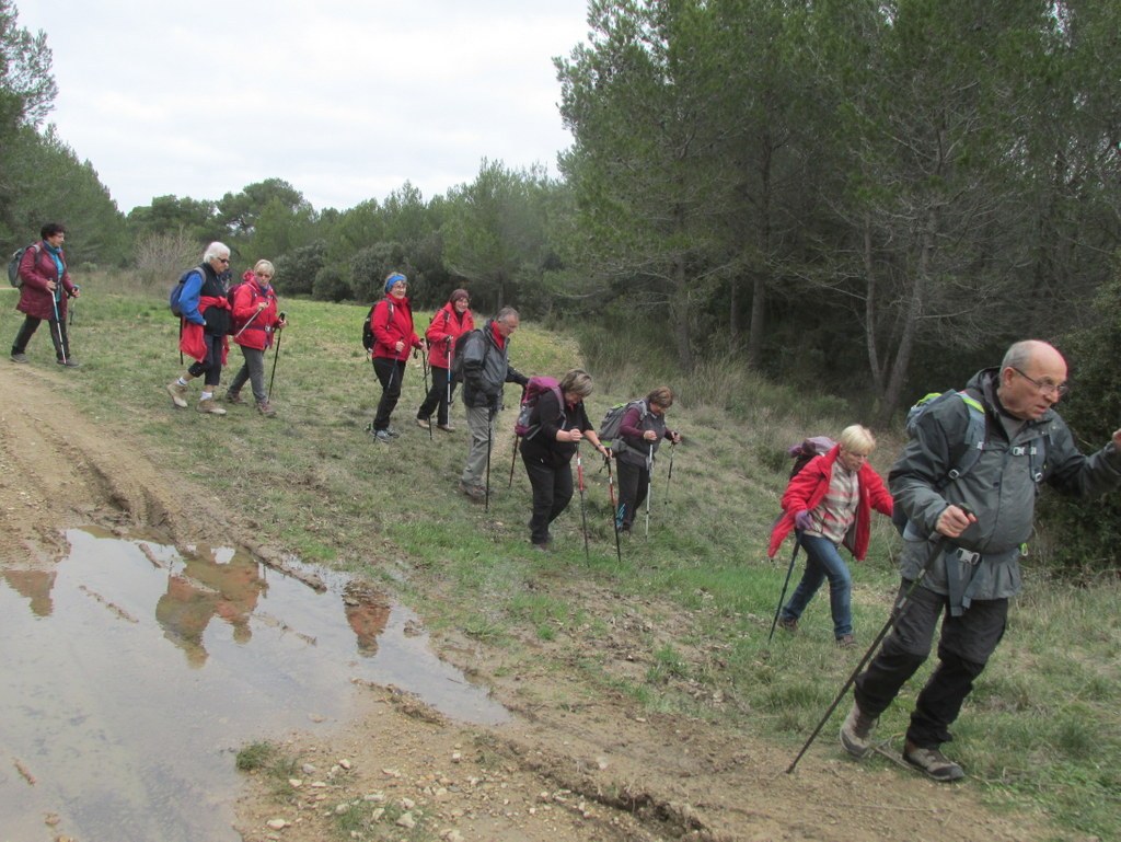 Eygalières - Jeudi 13 février 2020 Groupe J.Marie et Gérard O1qm8q