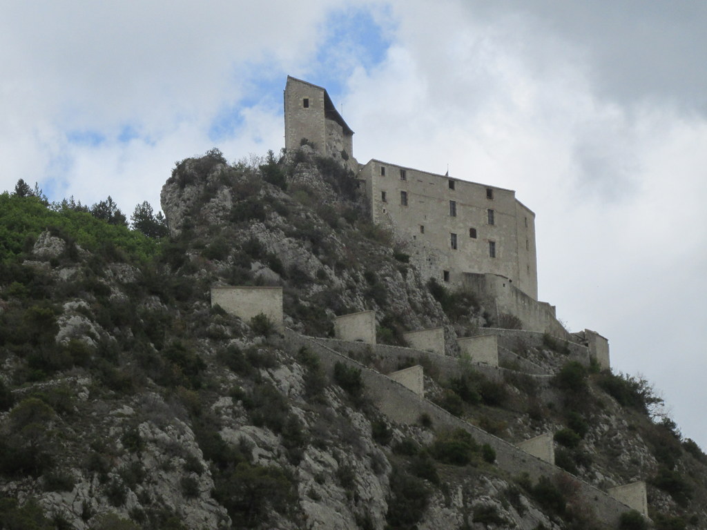 St André les Alpes "Le Train des Pignes " Entrevaux - Samedi 7 mai 2022 QtSW3x