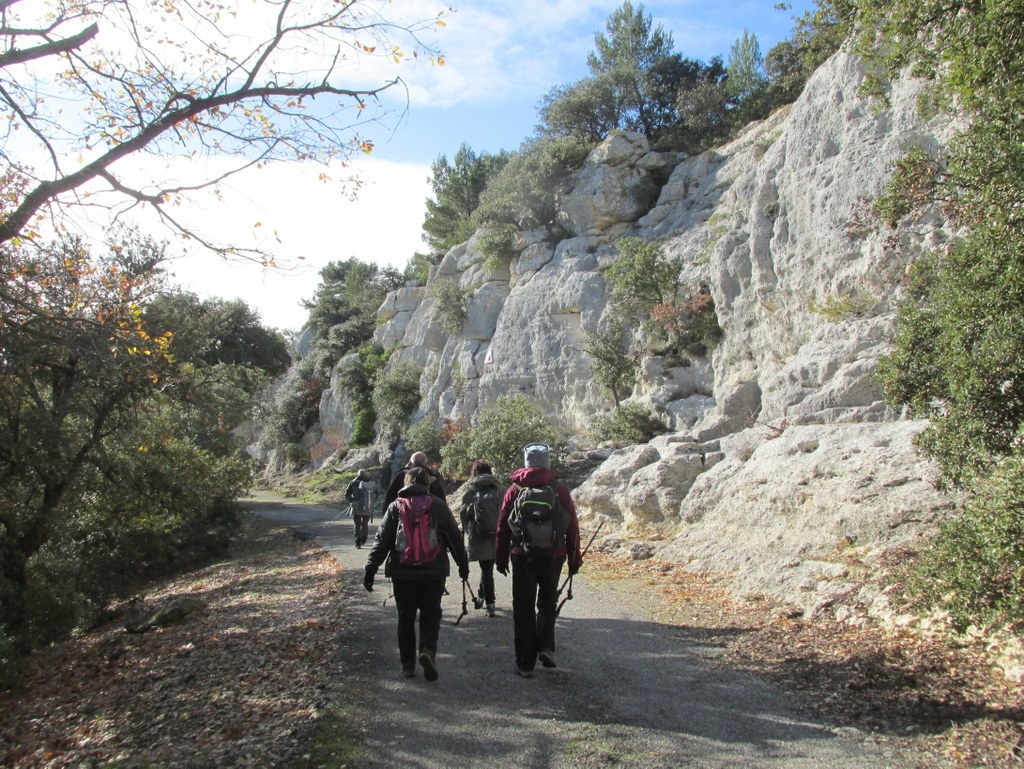 La Roque d'Anthéron - Jeudi 12 décembre 2019 - Groupe J.M et Gérard  1VcJW5