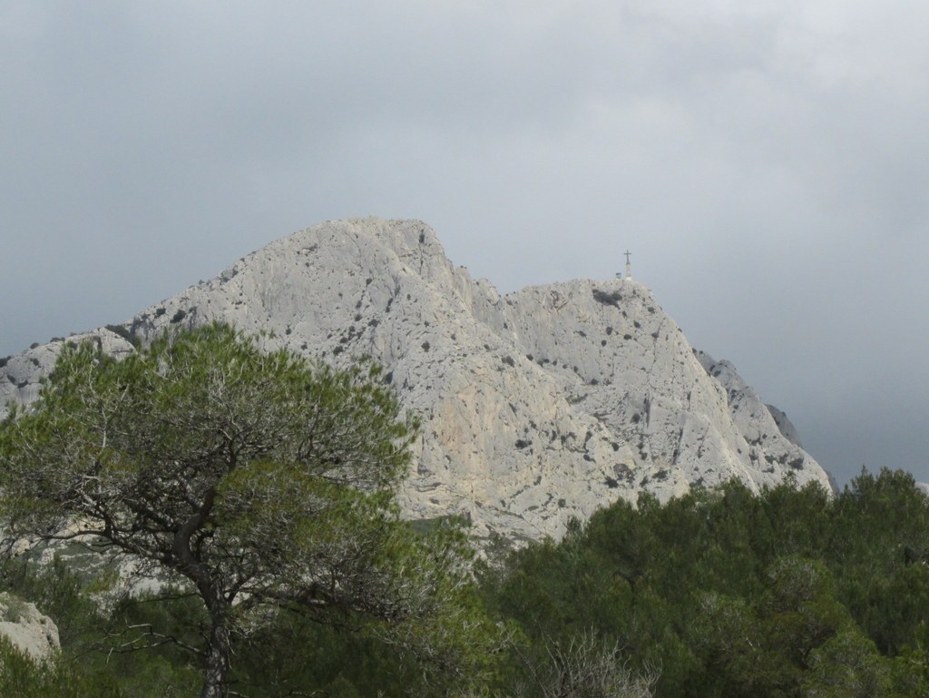 Le Tholonet - Jeudi 25 avril 2019 AzISV8