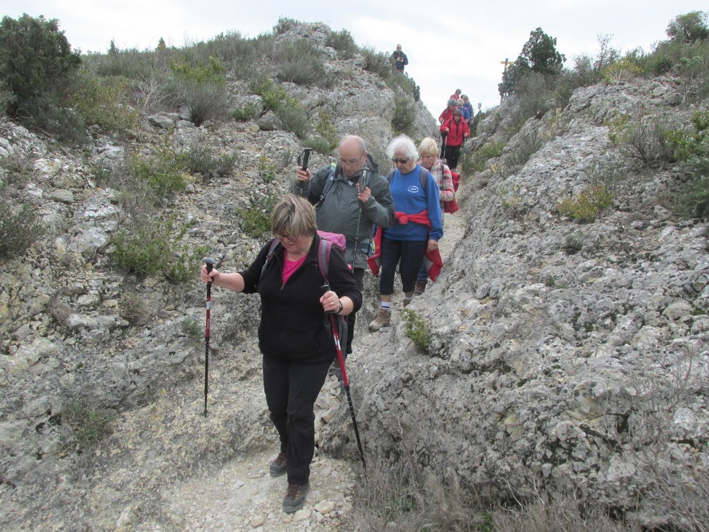 Eygalières - Jeudi 13 février 2020 Groupe J.Marie et Gérard GrHh3w