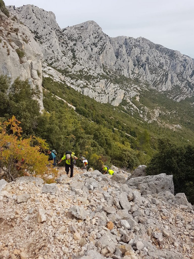 (René et Jes) Puyloubier - Jeudi 13 octobre 2022 RrpbxK