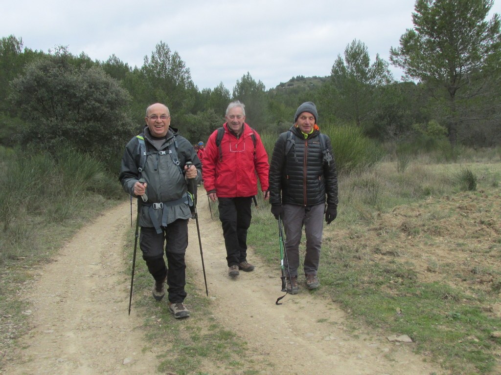 Eygalières - Jeudi 13 février 2020 Groupe J.Marie et Gérard UP1lcJ