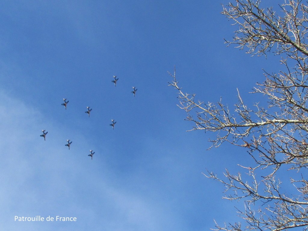 La Roque d'Anthéron - Jeudi 12 décembre 2019 - Groupe J.M et Gérard  X7HMxZ