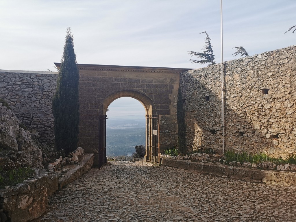 Vauvenargues - Jeudi 12 mars 2020 AjPqL4