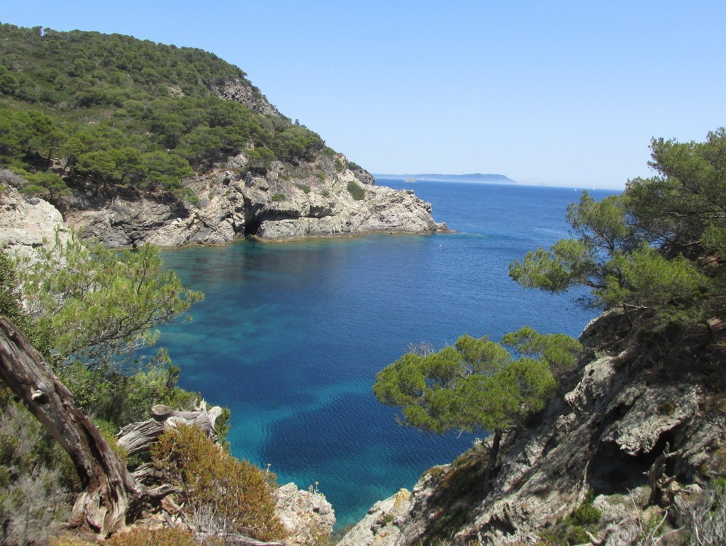 Porquerolles avec Jean Marie - jeudi 23 juin 2016 CIQB3l