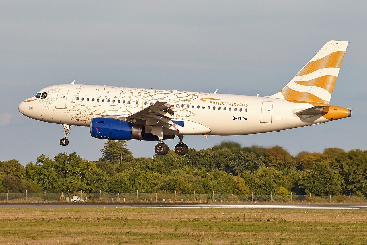 [02/09/2017] Airbus A319 (G-EUPA) British Airways "Olympic Dove" DQXOCv