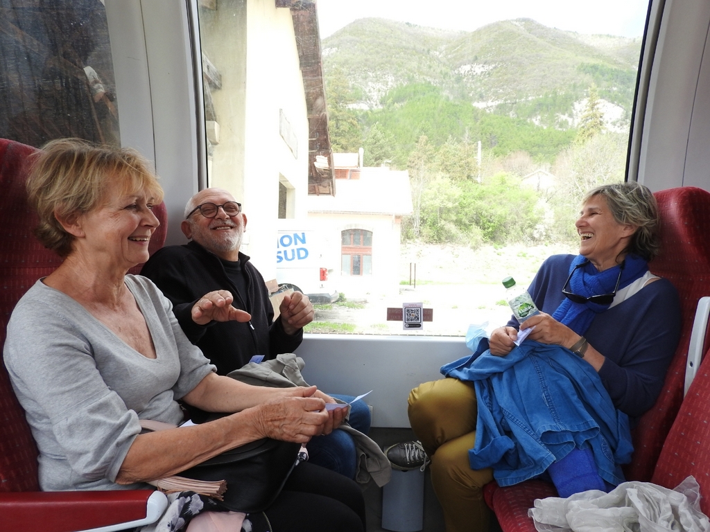 St André les Alpes "Le Train des Pignes " Entrevaux - Samedi 7 mai 2022 VJomLW