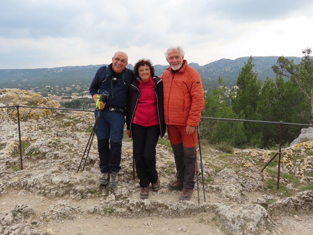 ( Gérard et Jean-Marie ) Eygalières - Jeudi 23 février 2023 XOacDP