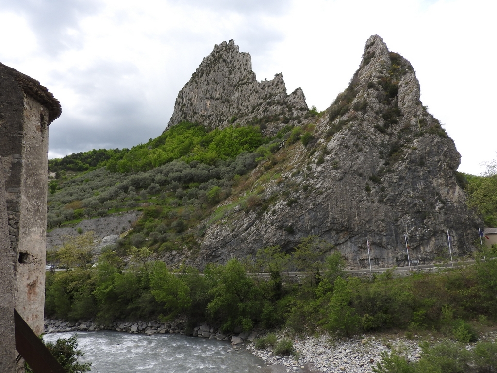 St André les Alpes "Le Train des Pignes " Entrevaux - Samedi 7 mai 2022 TOu51C