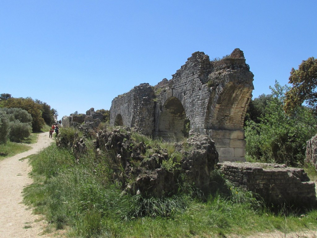 Randonnée culture Arles - Fontvieille - lundi 6 mai 2019 GpubyM