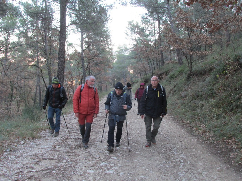 La Roque d'Anthéron - Jeudi 12 décembre 2019 - Groupe J.M et Gérard  NWL13W