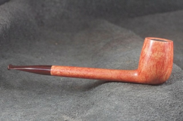 Pipes et Tabacs de Serge JAt7Kn