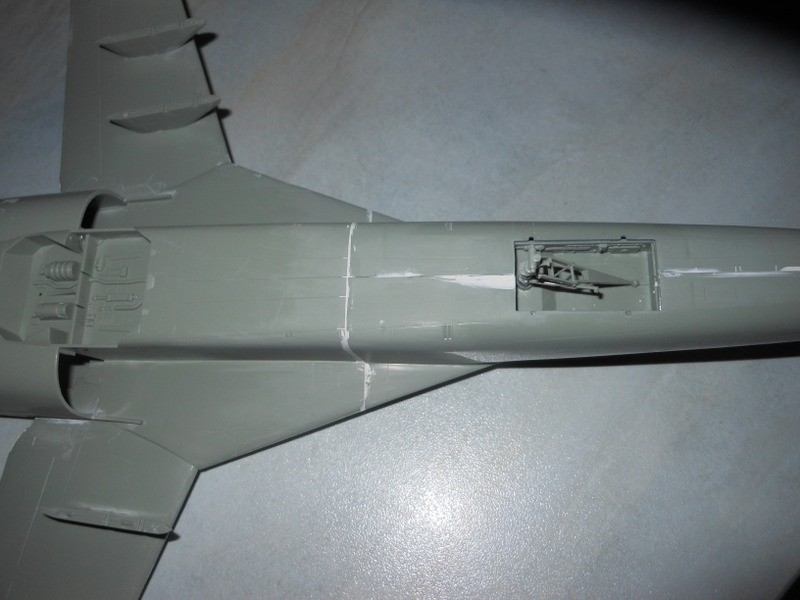 F-111 au 1/48 - Page 2 DQyjJZ